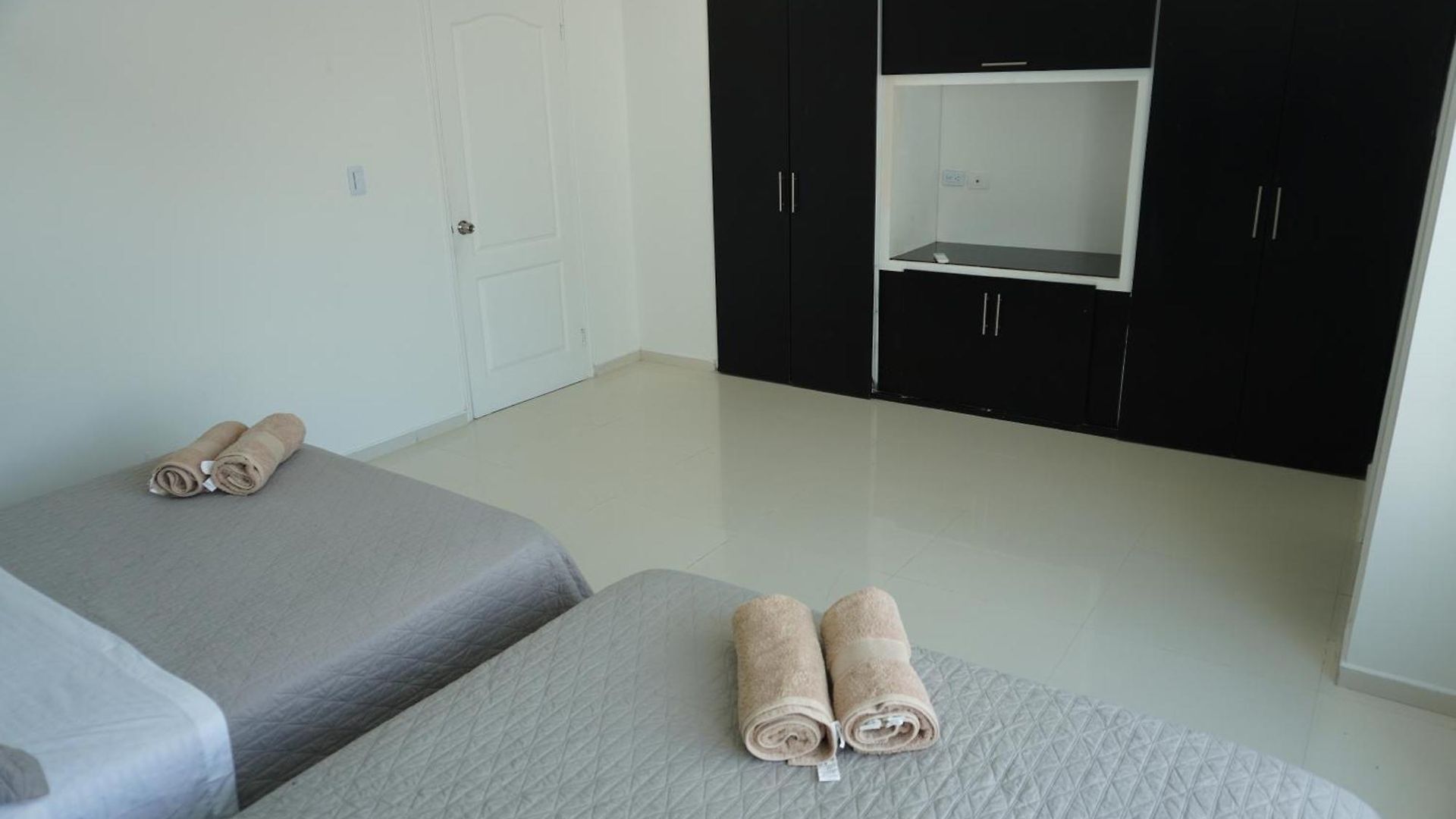 Luxury Beachfront Private Pool & Terrace * Cartagena