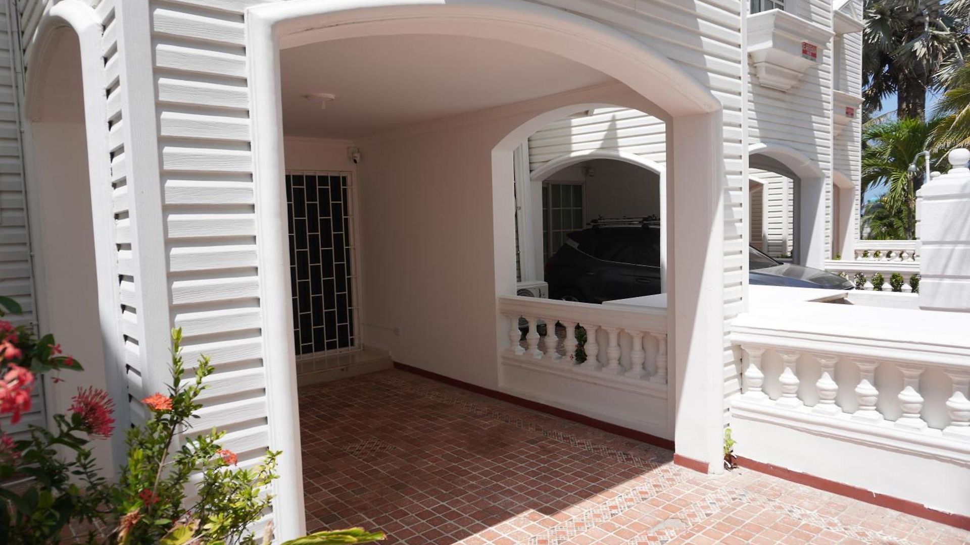 Luxury Beachfront Private Pool & Terrace * Cartagena