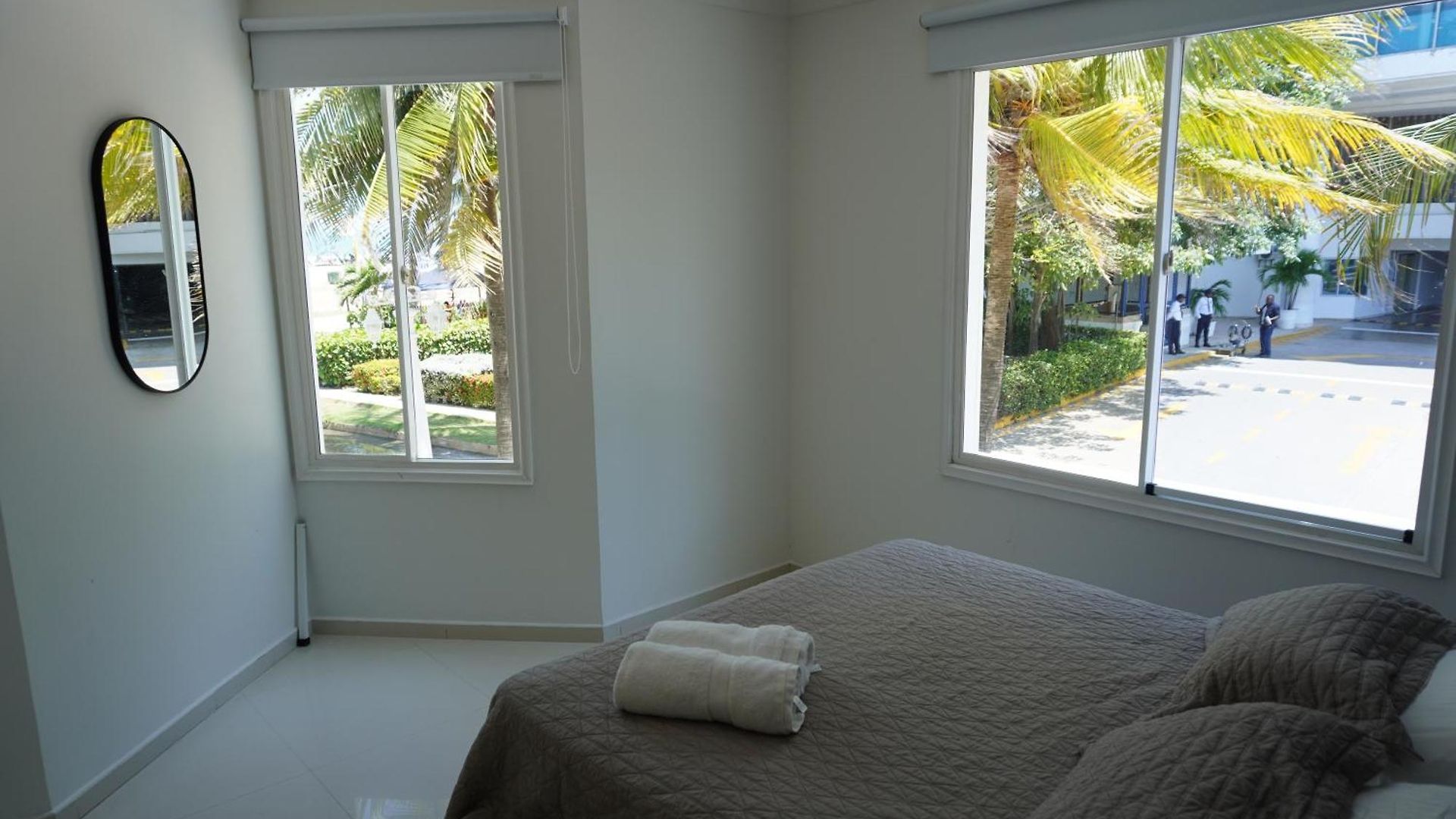 Luxury Beachfront Private Pool & Terrace Villa *