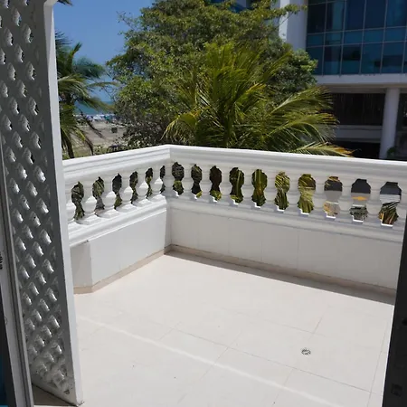 Luxury Beachfront Private Pool & Terrace * Cartagena