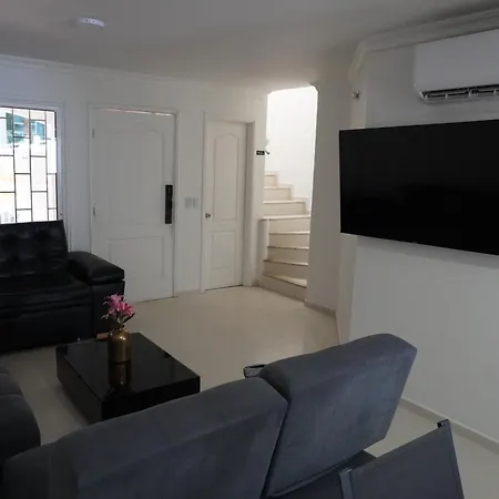 Luxury Beachfront Private Pool & Terrace * Cartagena