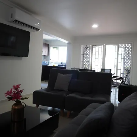 Villa Luxury Beachfront Private Pool & Terrace Cartagena